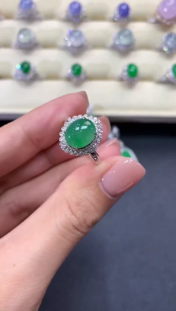 【闪购商品】翡翠戒指18K金镶嵌a71