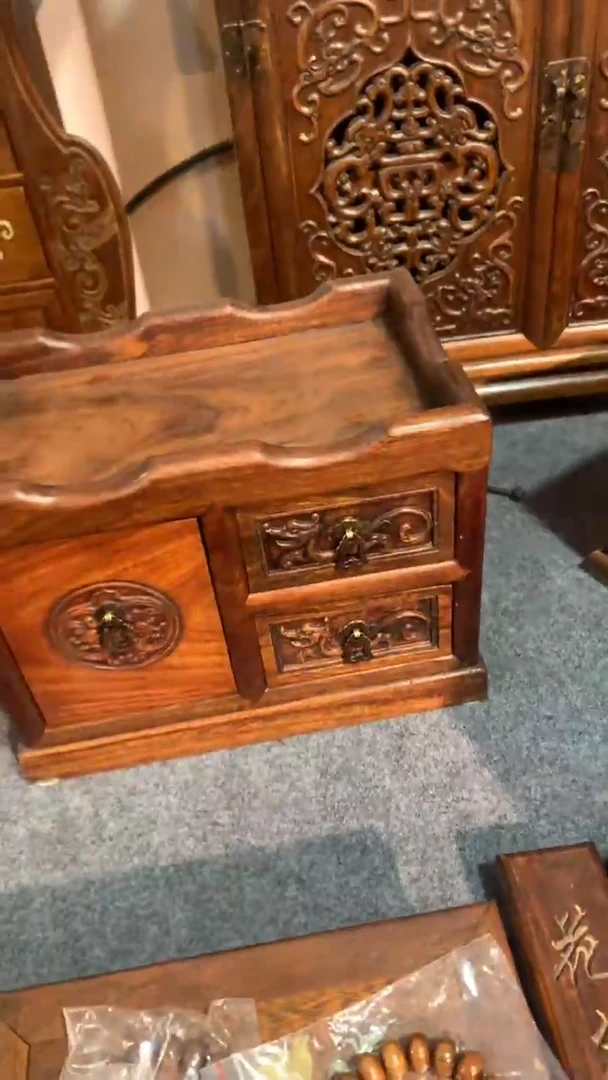 木福利           文承盘