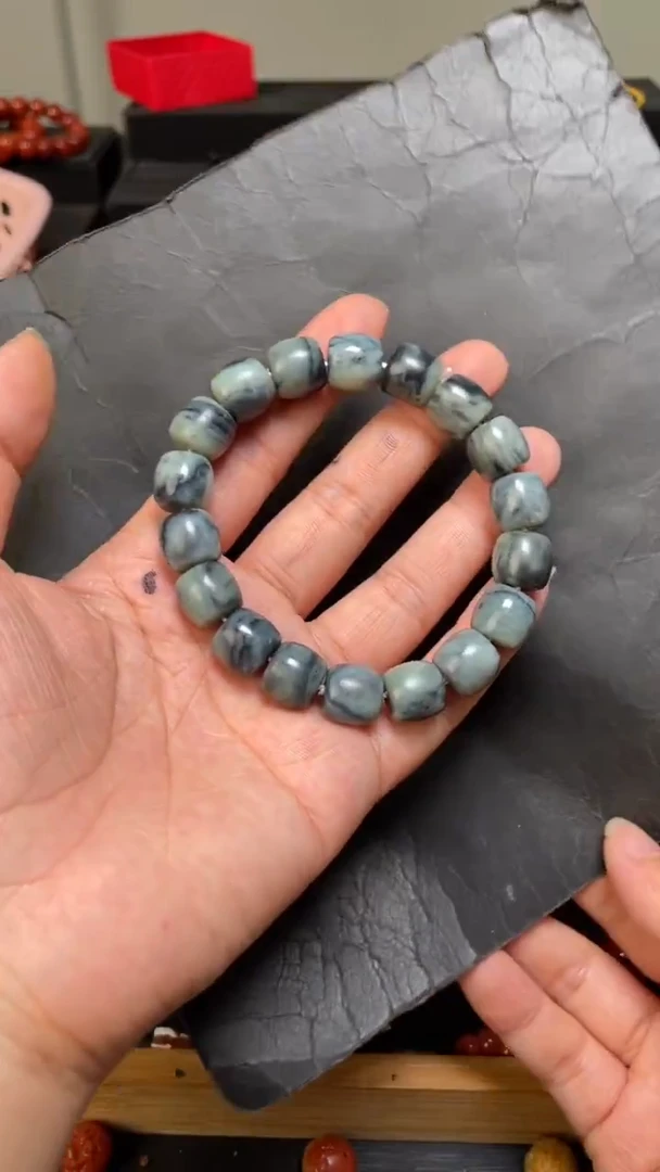 未镶嵌手链和田玉168