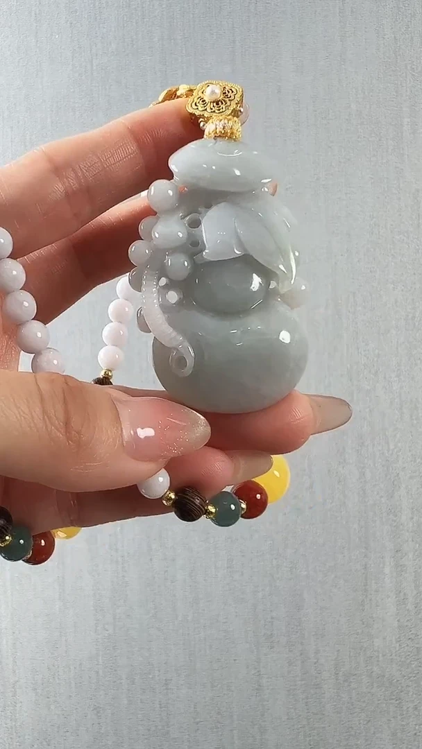 颈饰未镶嵌翡翠葫芦