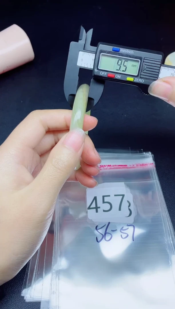 非金属合成立方氧化锆457