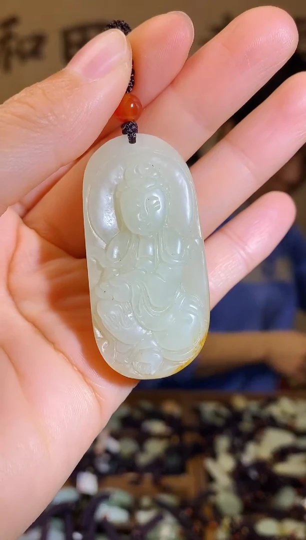 颈饰未镶嵌和田玉1