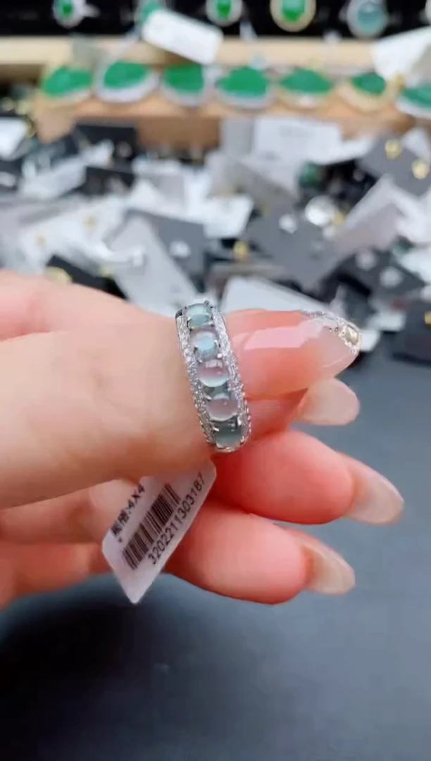 银S925镶嵌戒指翡翠1