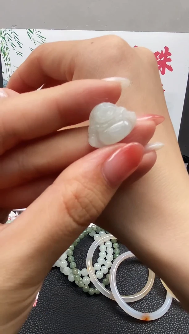 定制翡翠未镶嵌翡翠毛货~