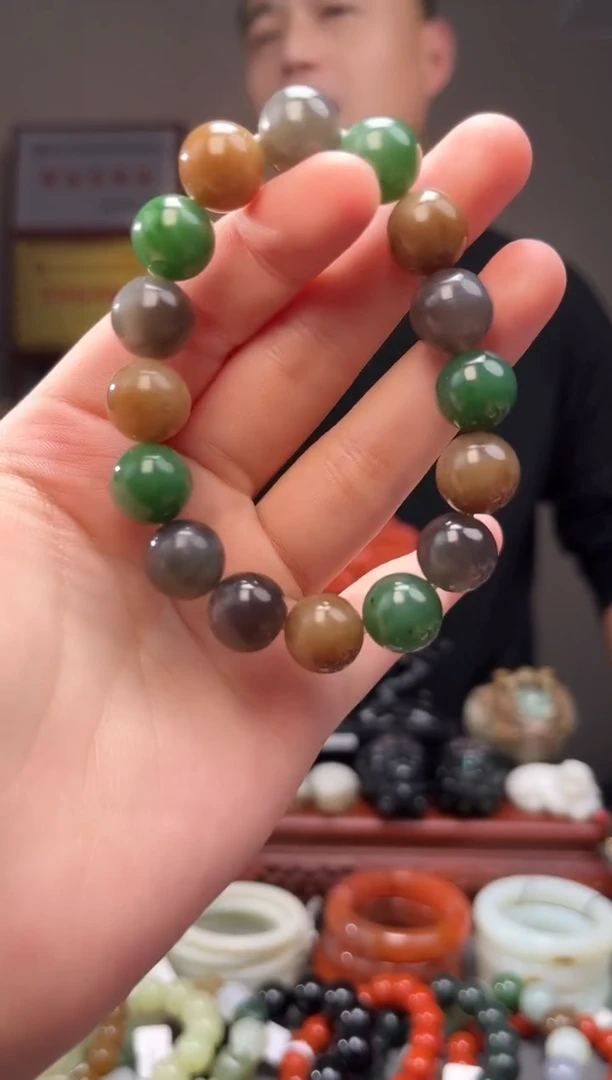 颈饰未镶嵌和田玉手串11+