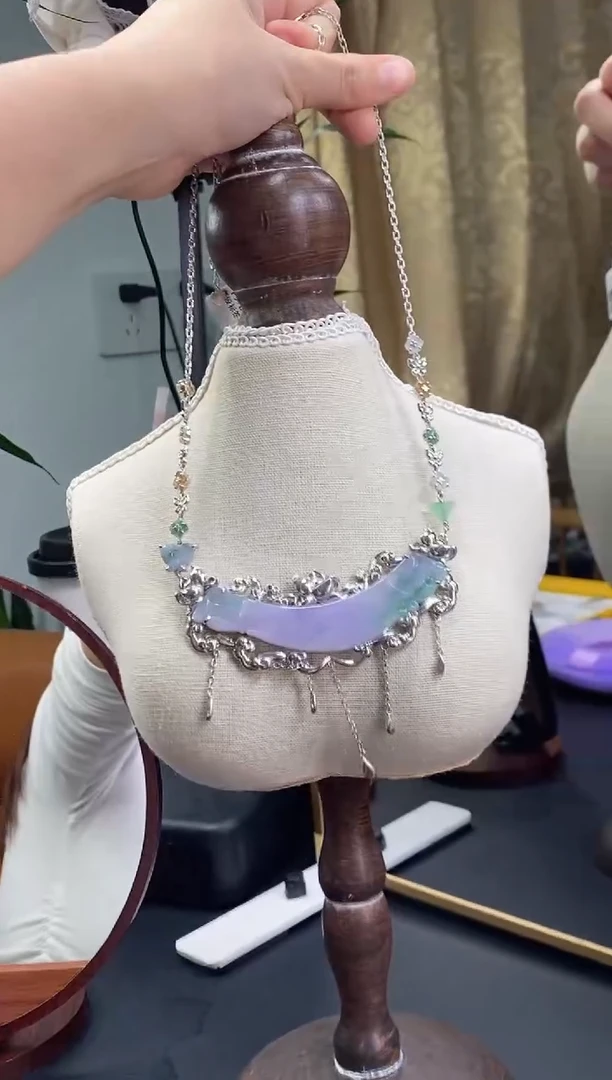 颈饰银S925镶嵌翡翠15330