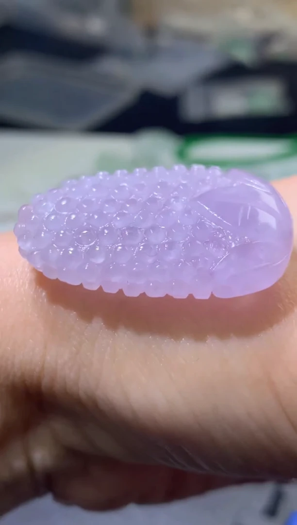 未镶嵌定制翡翠毛货   35.8-23.3-5.6