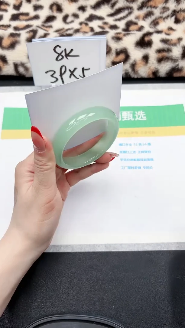 【闪购商品】石英质玉手镯未镶嵌276-55