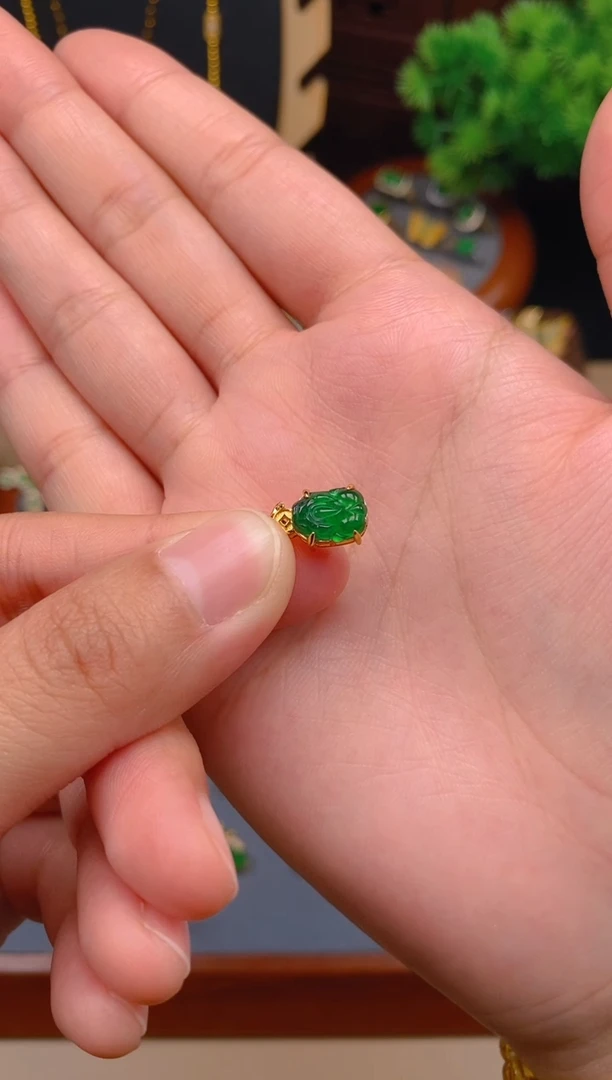 【闪购商品】翡翠吊坠(不含链)银S925镶嵌貔貅潘多拉