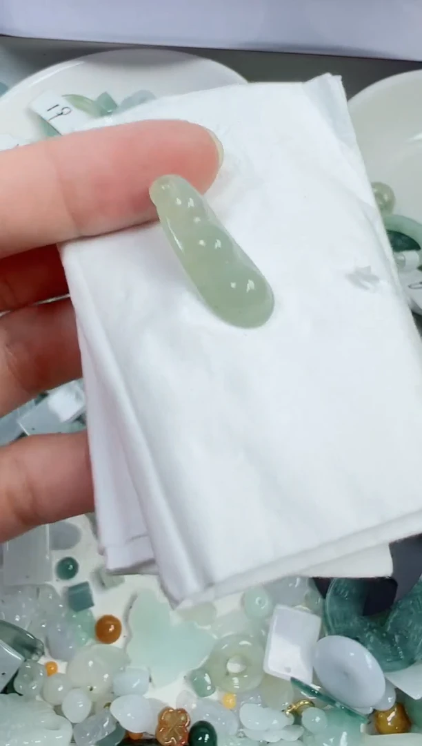 散珠翡翠611号链接，A货翡翠