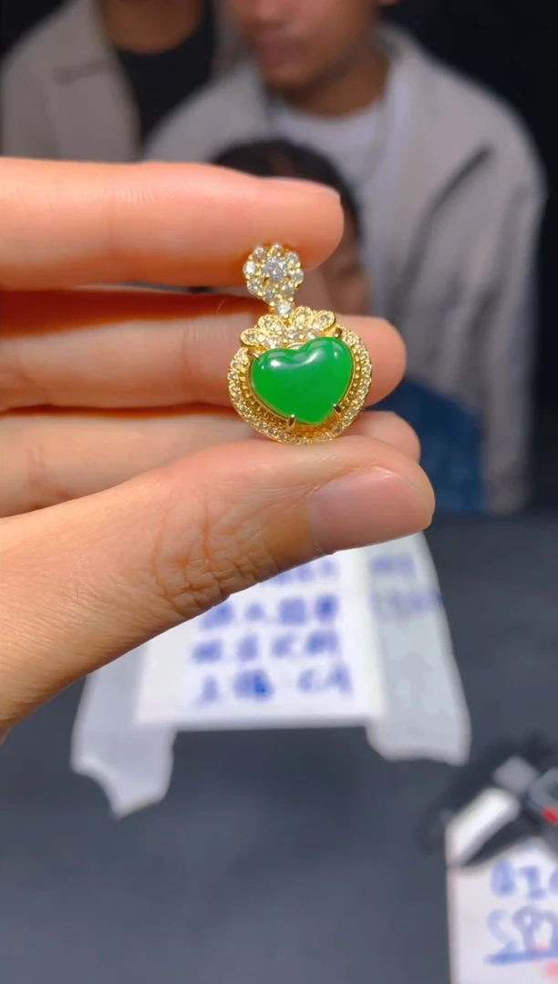 【闪购商品】定制翡翠未镶嵌106多样性发货（发其一）