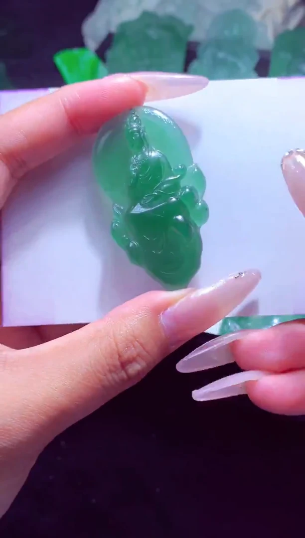 未镶嵌定制翡翠用****5天然缅甸翡翠A货官方基地发货