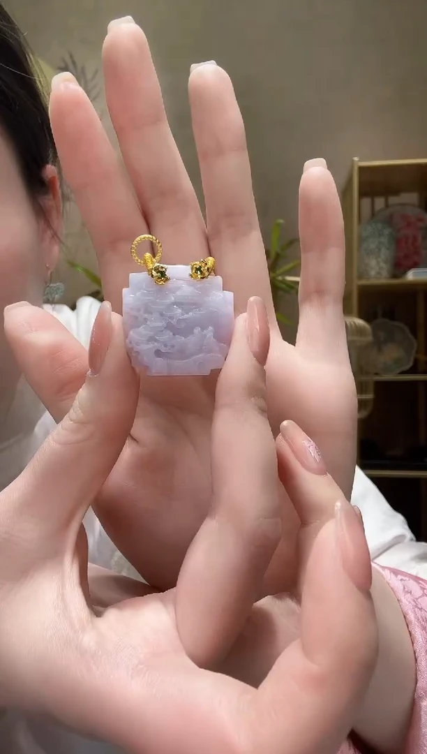 【闪购商品】翡翠颈饰未镶嵌吊坠