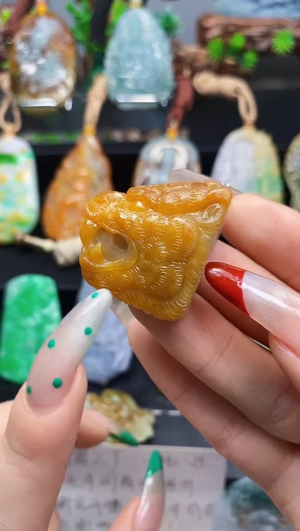 【闪购商品】定制翡翠未镶嵌翡翠A货