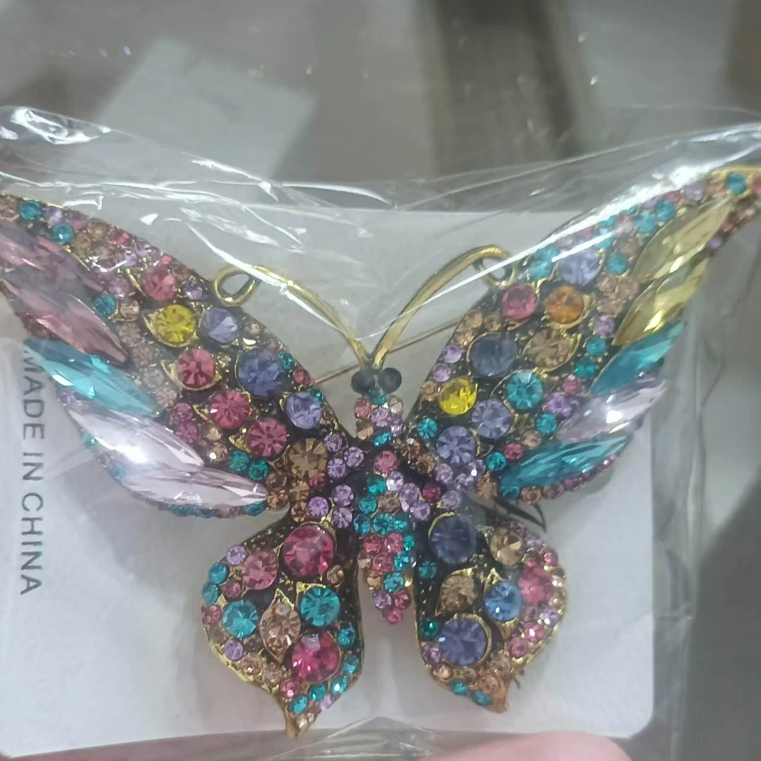铜合金合成锆石胸针 彩色大蝴蝶胸针