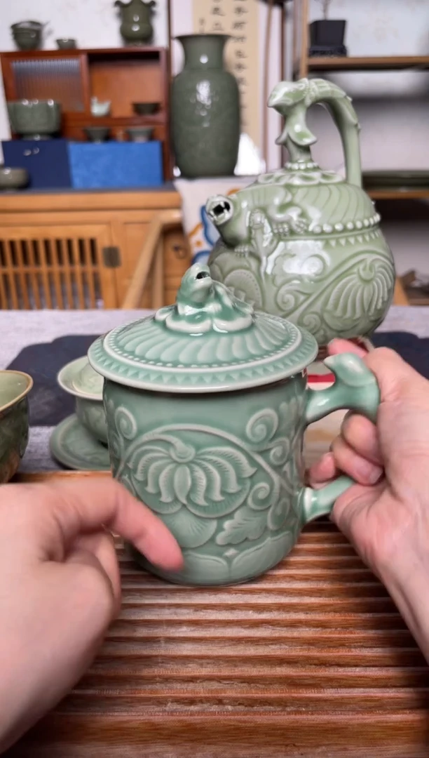 【闪购商品】其他青瓷三王带盖办公杯