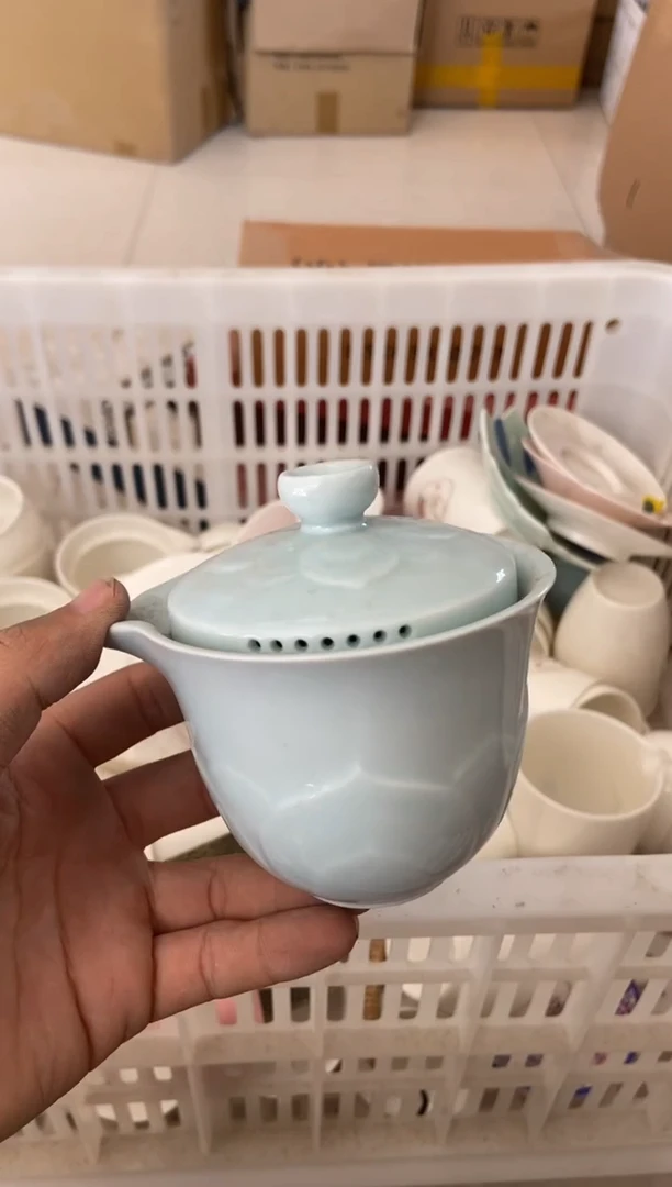 无运费险有瑕疵的摄影的产品有使用过的痕迹有点脏介意勿拍