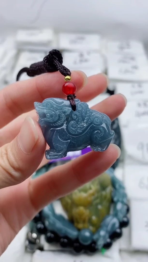 颈饰未镶嵌翡翠8