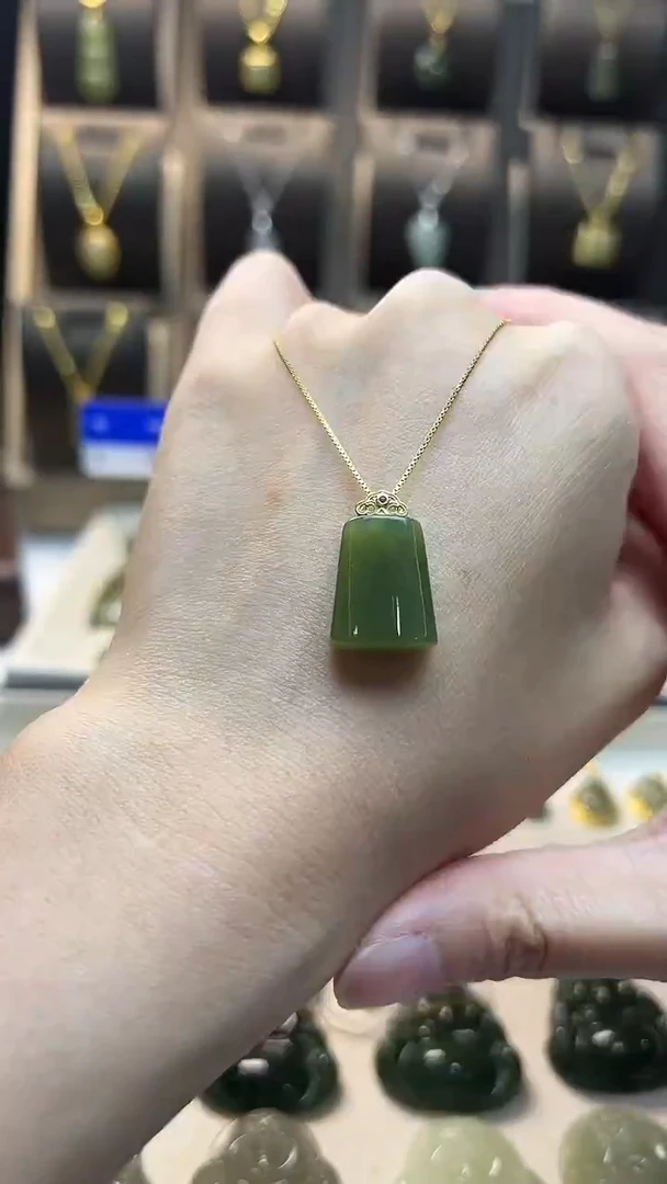 吊坠(不含链)银S925镶嵌和田玉 吊坠(不含链) 银S925镶嵌 和田玉