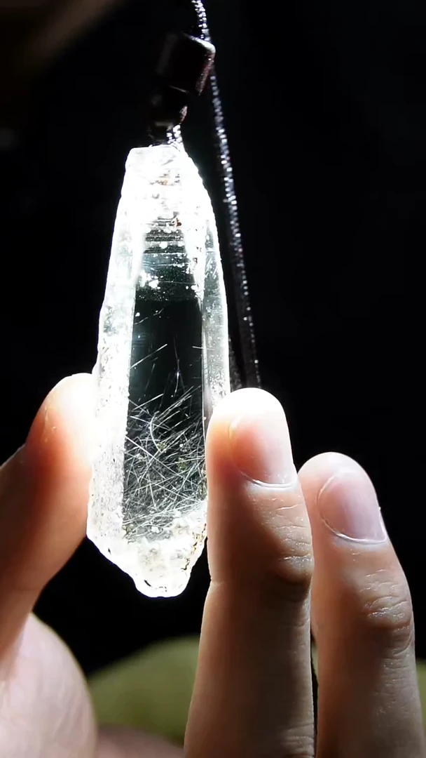 吊坠(赠链)未镶嵌水晶水晶