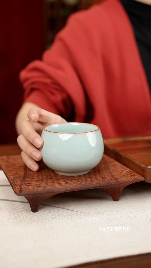 【闪购商品】摆件小师妹-钧瓷-信任