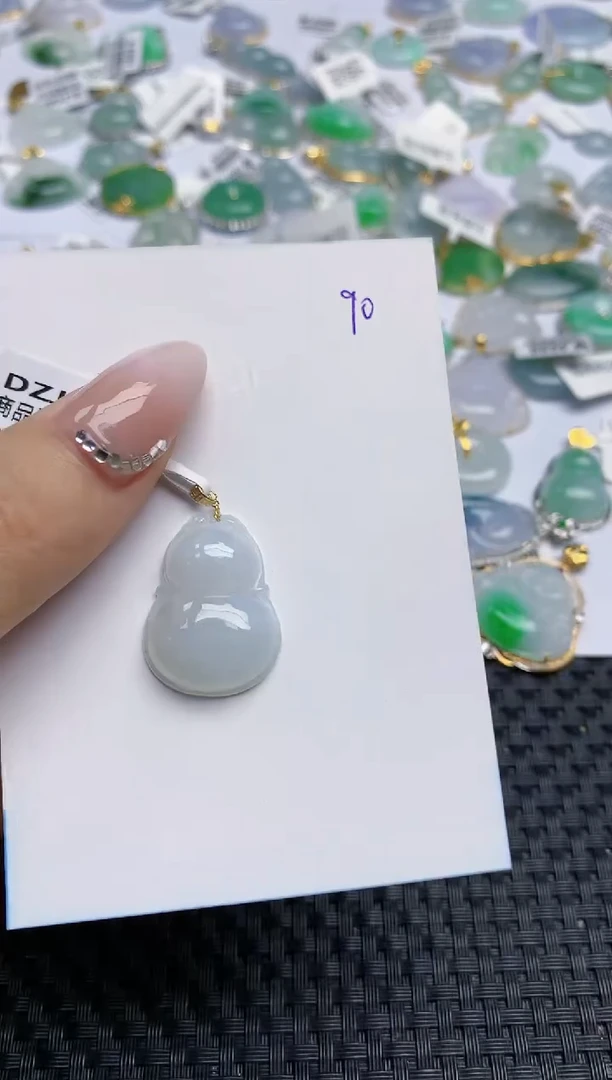 【闪购商品】翡翠颈饰18K金镶嵌 天然翡翠A货