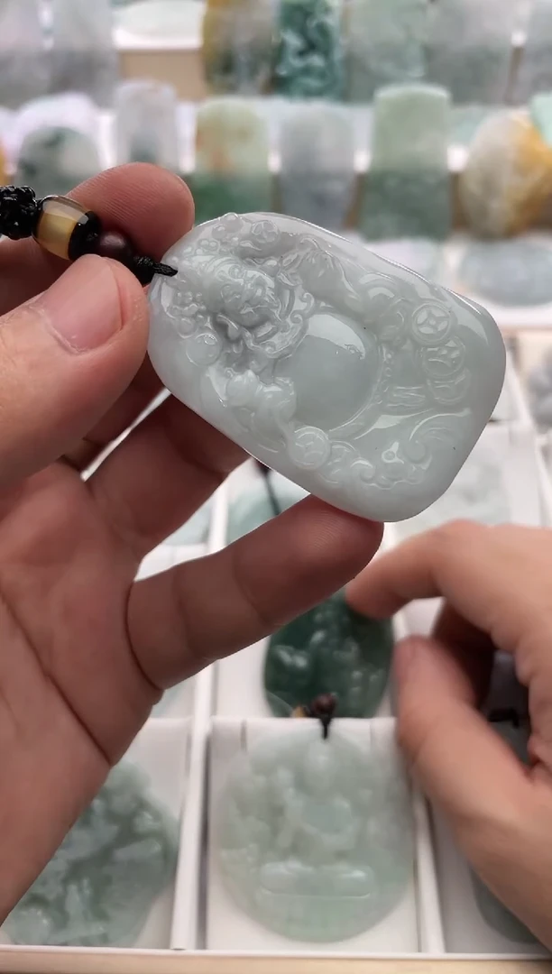 【闪购商品】翡翠颈饰未镶嵌..../2/19/ 87