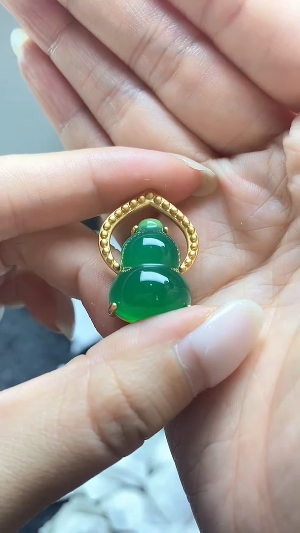 满色吊坠  所见即所得！