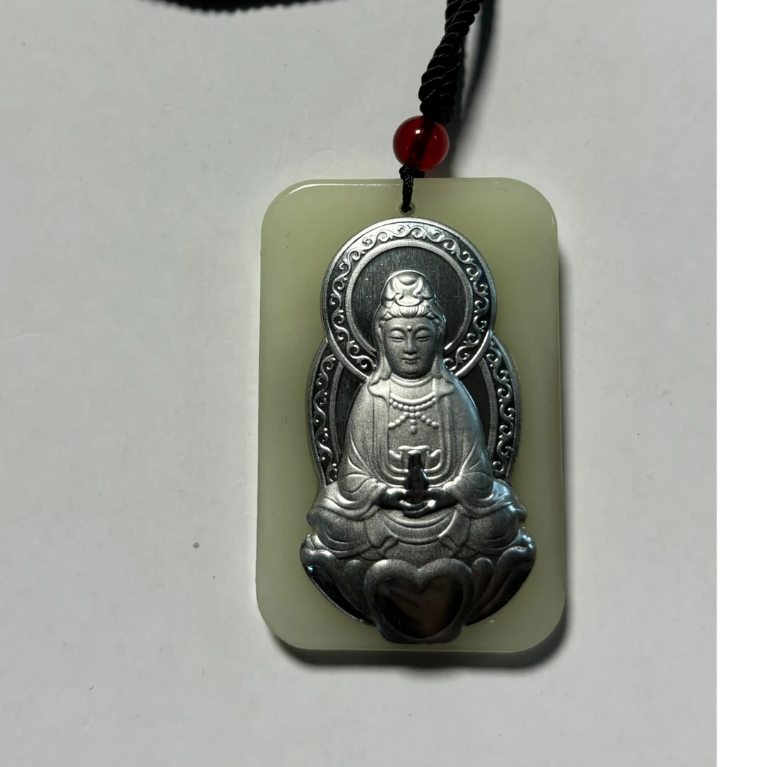999足银镶玉 观音吊坠一个