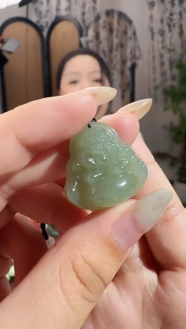 颈饰未镶嵌和田玉25湖水绿佛公