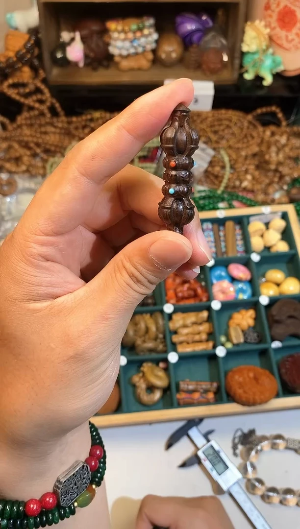 非洲檀香手串/手链沉金刚杵发1