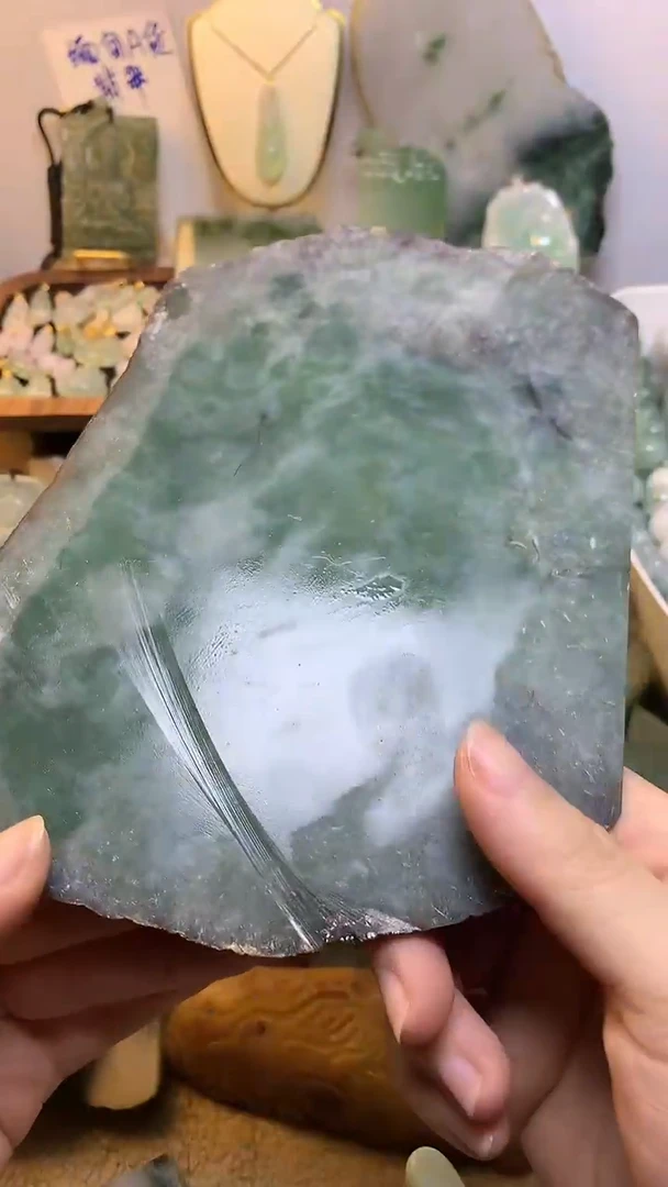 未镶嵌挂件翡翠房 缅甸A货翡翠，没有运费险