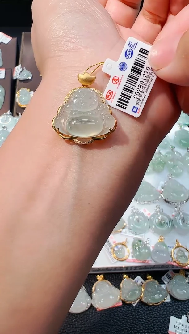 翡翠18K金镶嵌颈饰佛公吊坠1270