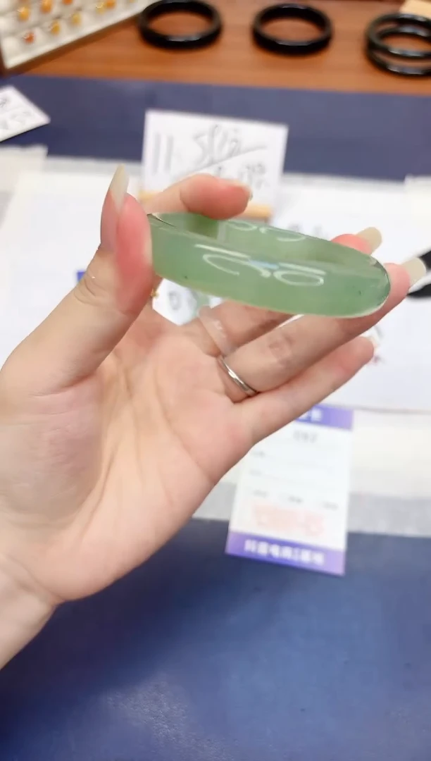 石英质玉手镯未镶嵌92-东陵玉-圈口58