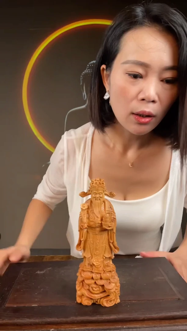 柏木（崖柏）手工摆件,先抢先得! 编号:159