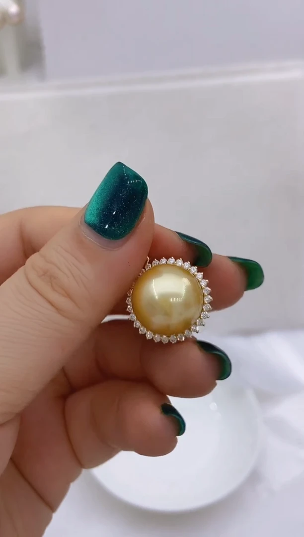 【闪购商品】海水珍珠吊坠18K金镶嵌156