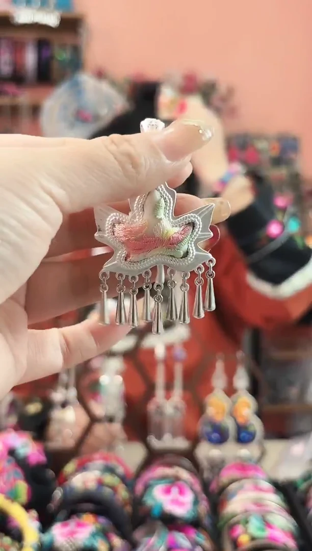 橘*艺枝独绣手工饰品410