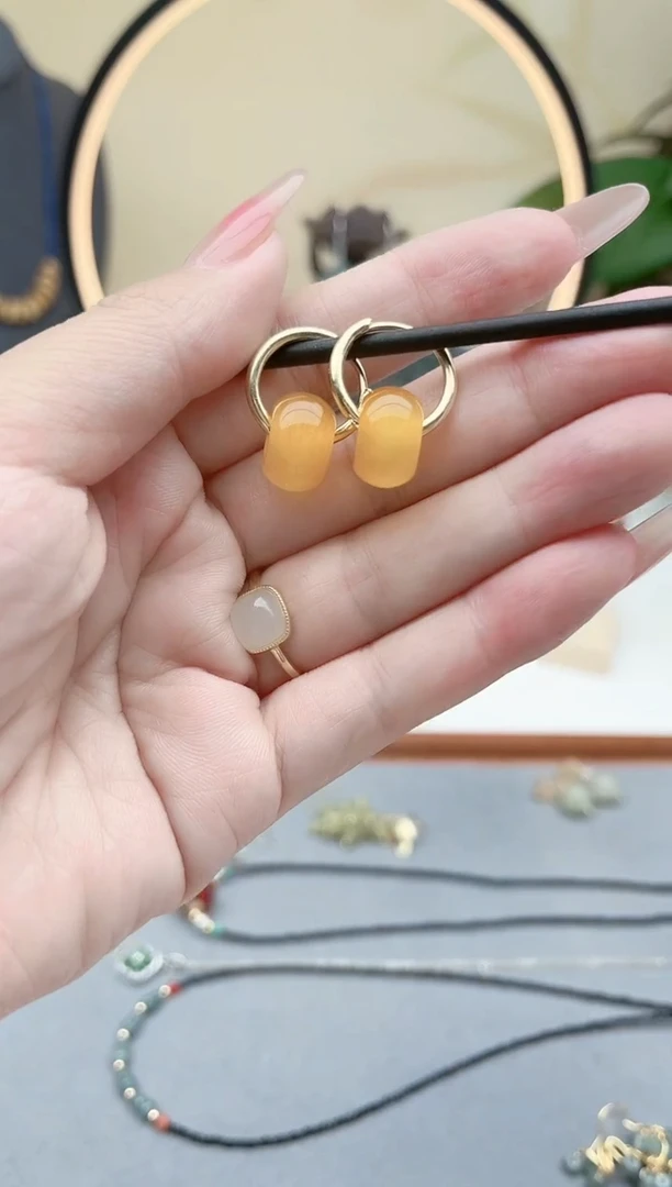 玛瑙/玉髓耳饰未镶嵌00黄色耳扣