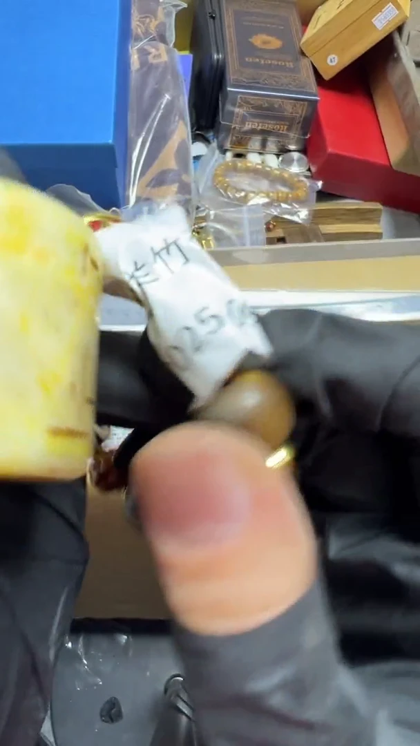 手工艺品琉璃梅****下瓷片瓷片瓷片瓷片