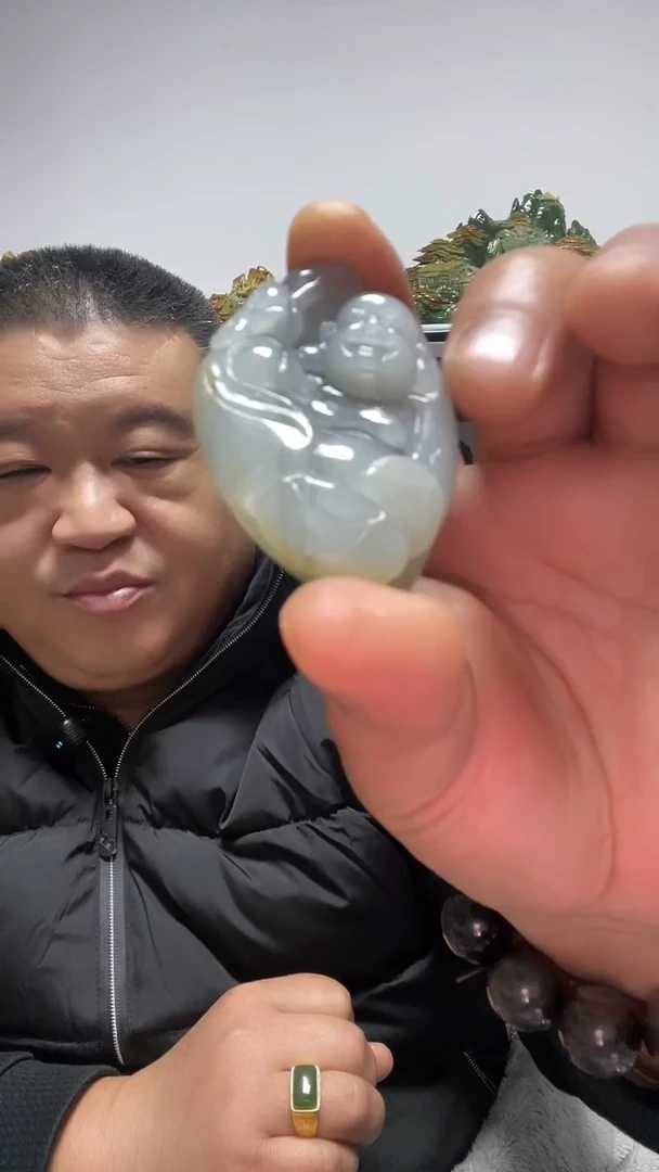 吊坠(赠链)未镶嵌和田玉佛公吊坠