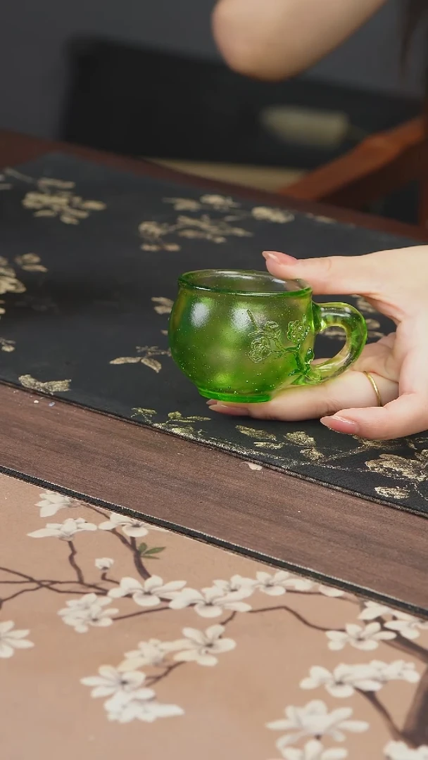 手工艺品琉璃流*绿色梅花侧把主人杯