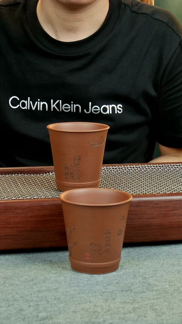 茶壶紫砂?****晨浮雕杯子两个