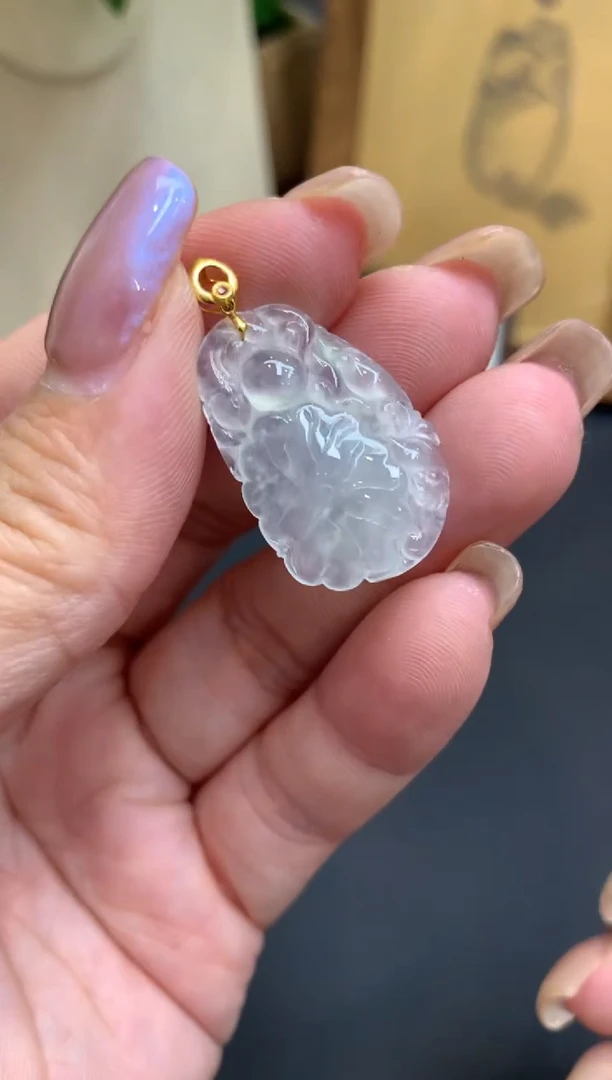 18K金镶嵌定制翡翠Q2