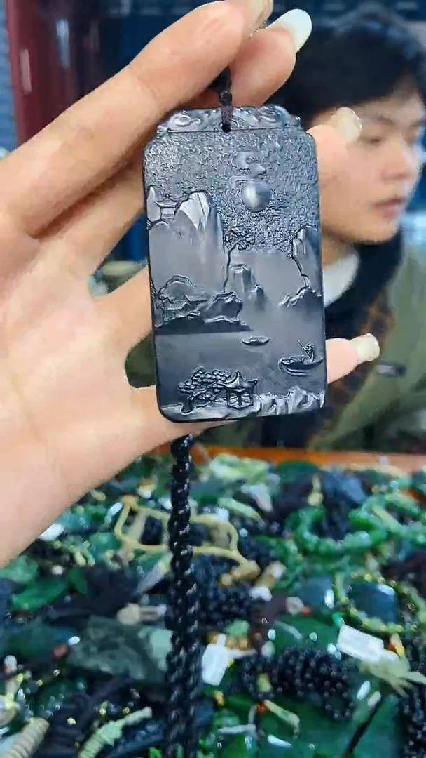 未镶嵌和田玉挂件1