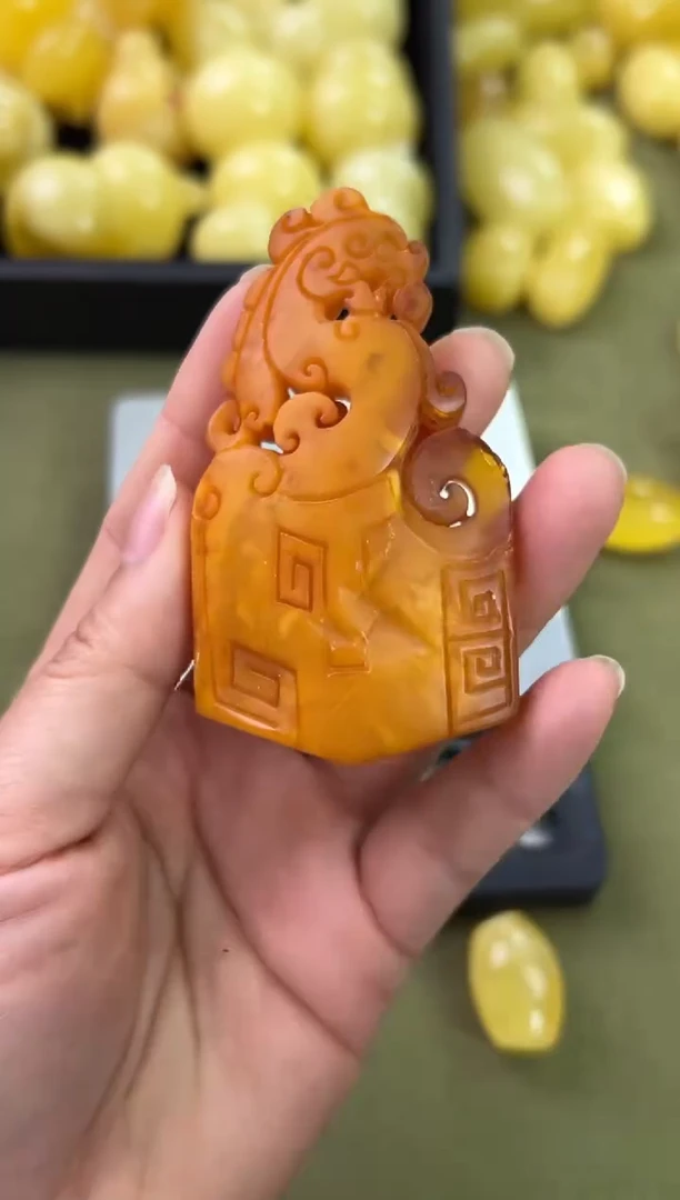 裸石琥珀未镶嵌琥珀蜜蜡吊坠