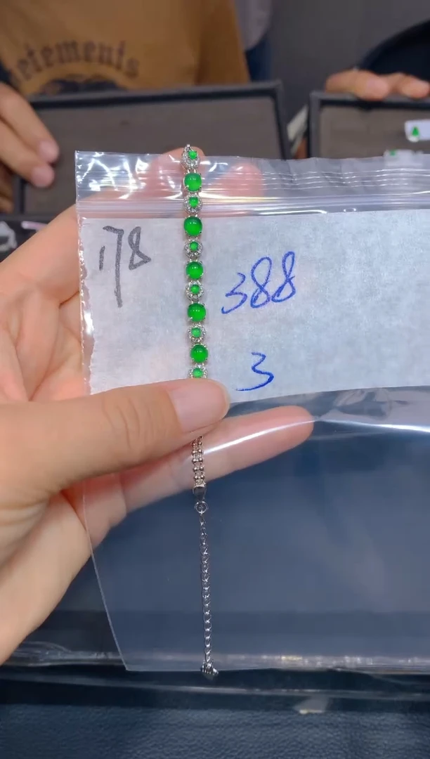 【闪购商品】定制翡翠未镶嵌178手链多样性拍一发一毛货定制抛光