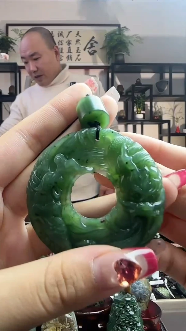 颈饰未镶嵌和田玉龙凤呈祥多样性发其一