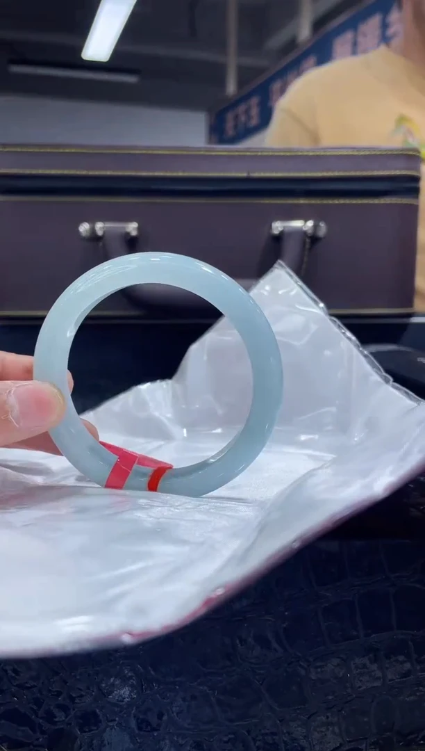 未镶嵌手镯翡翠16