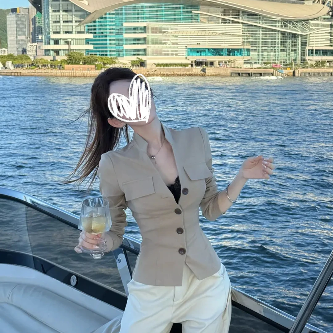 “气质C位”时尚早秋双口袋撞色纽扣上衣外套Q 9532#