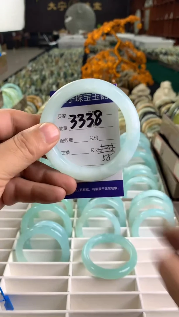 未镶嵌蛇纹石玉手镯3338